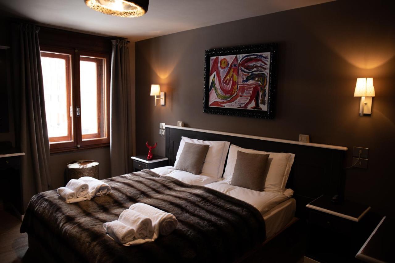Art Hotel Grivola Breuil-Cervinia Esterno foto