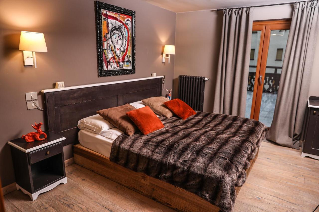 Art Hotel Grivola Breuil-Cervinia Esterno foto