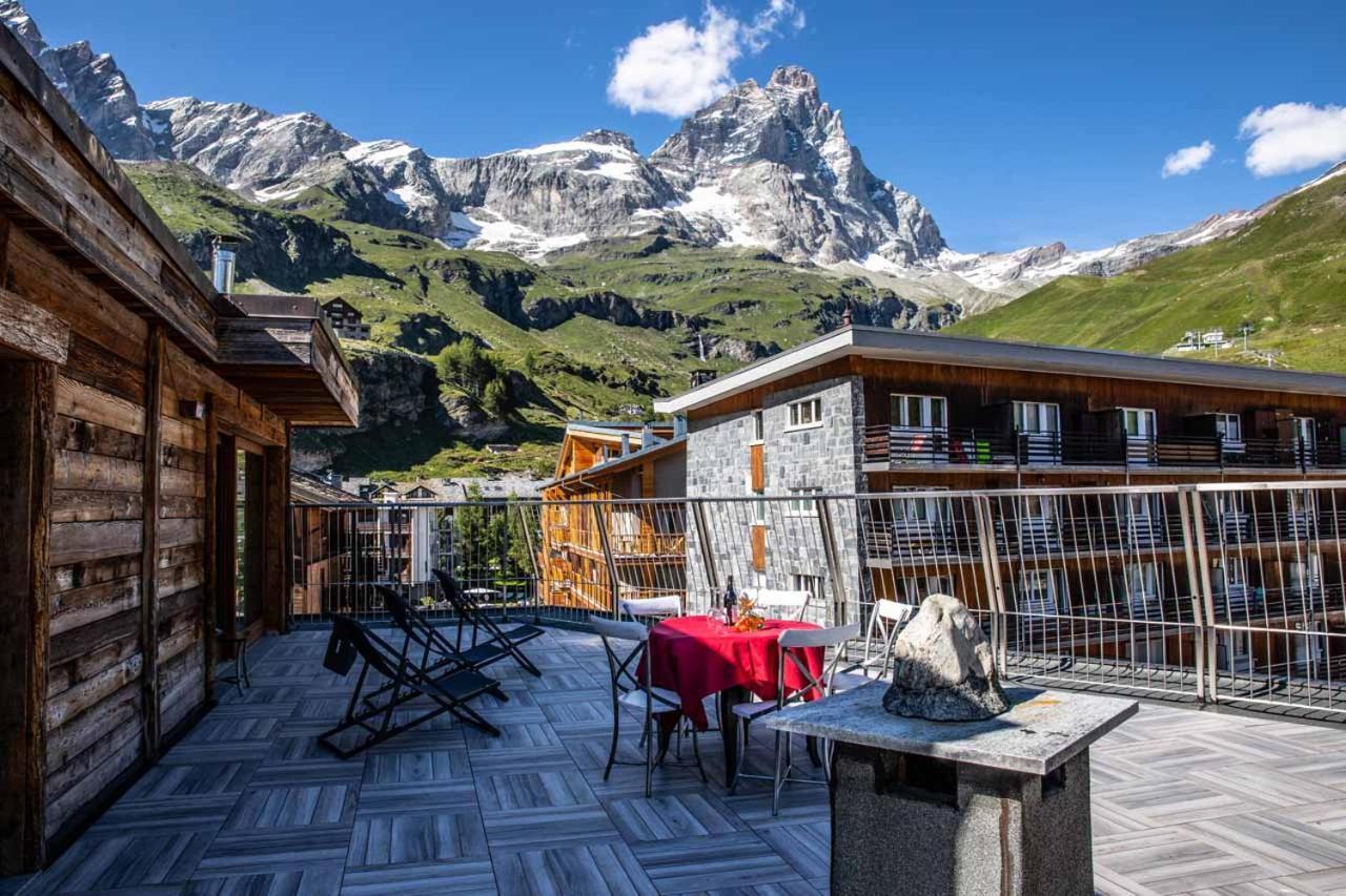 Art Hotel Grivola Breuil-Cervinia Esterno foto