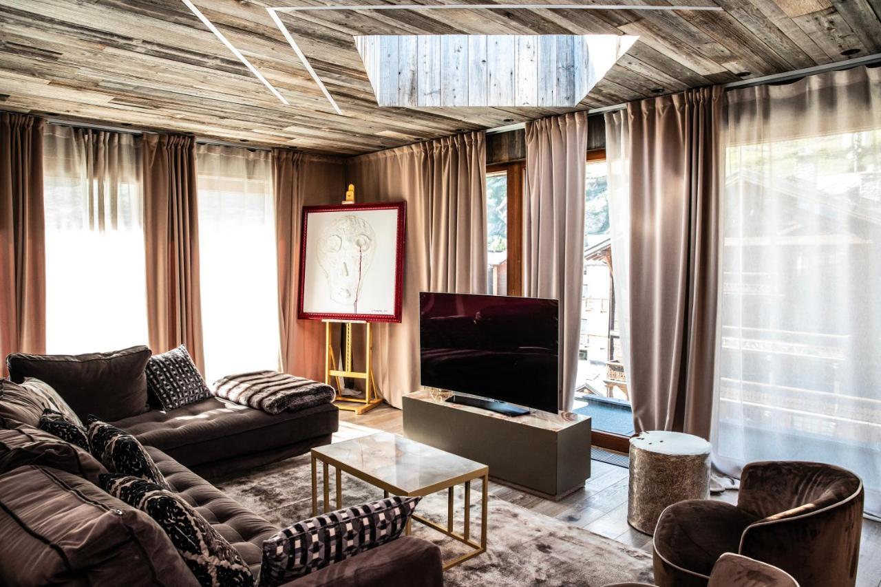 Art Hotel Grivola Breuil-Cervinia Esterno foto