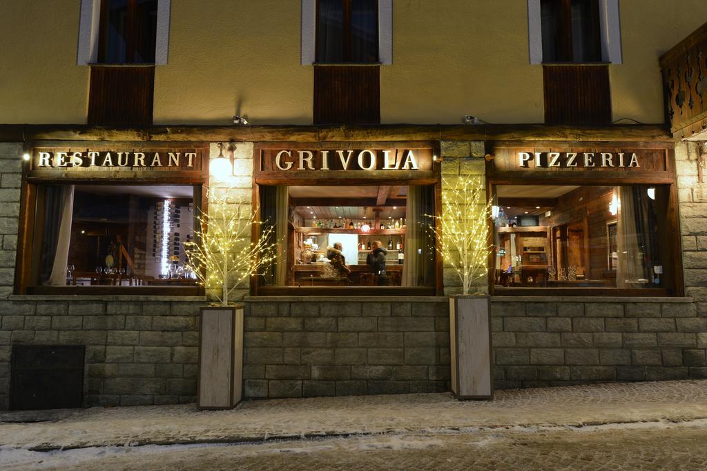 Art Hotel Grivola Breuil-Cervinia Esterno foto